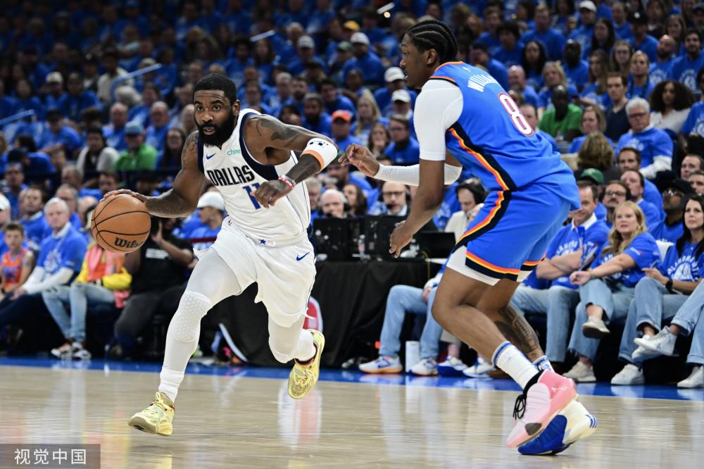 他在多站世 他在多站世