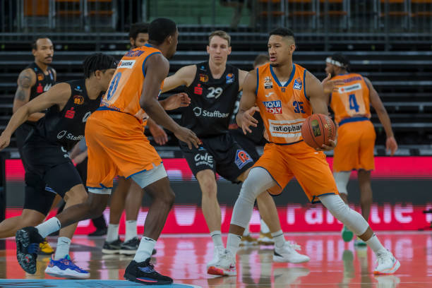 球数据均高 球数据均高