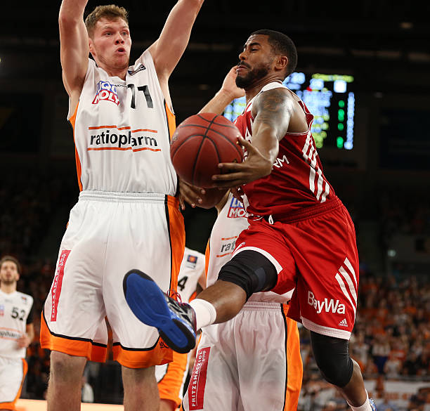 定了基石 定了基石