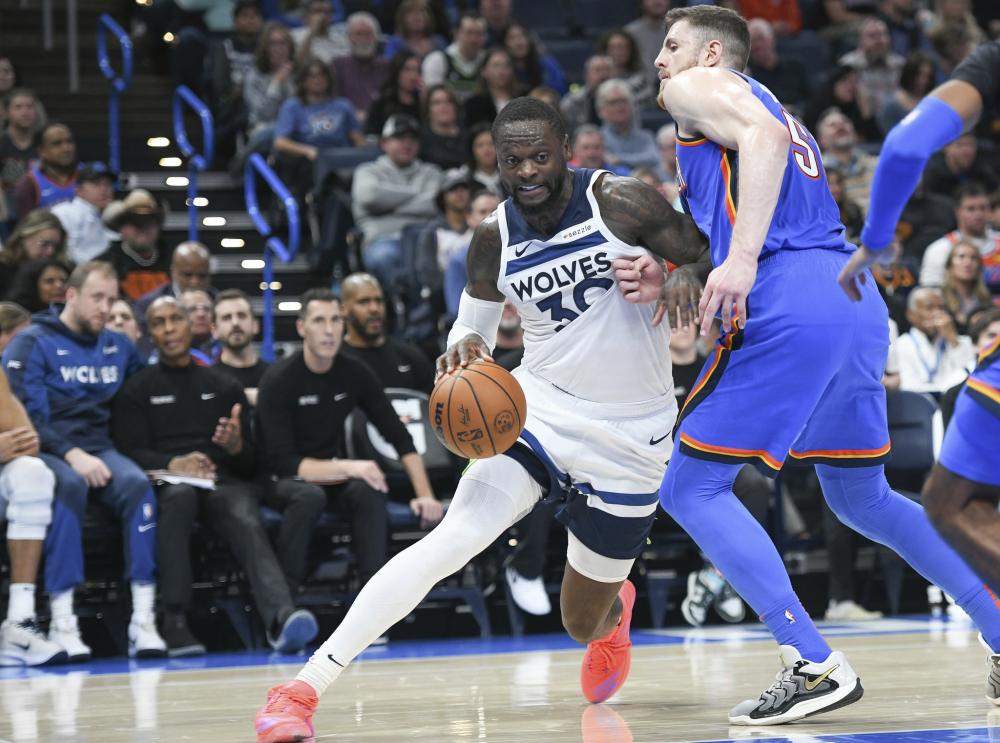 球做出了重 球做出了重